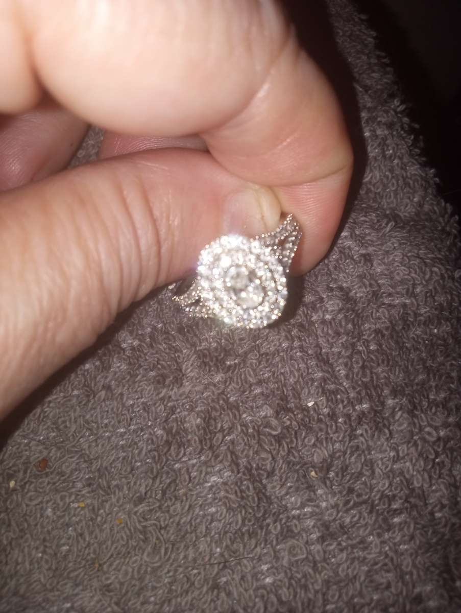 diamond wedding ring