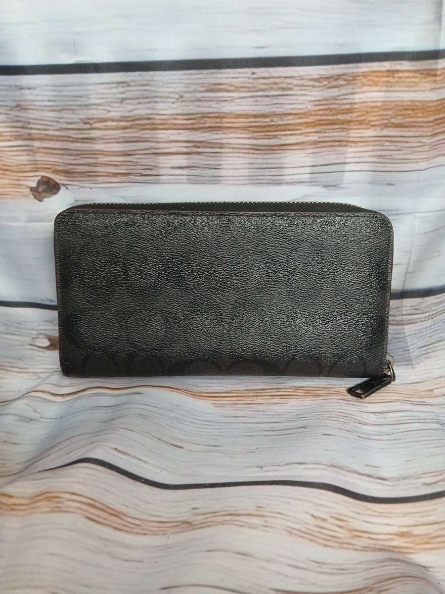 Coach Zip Around Accordion style wallet