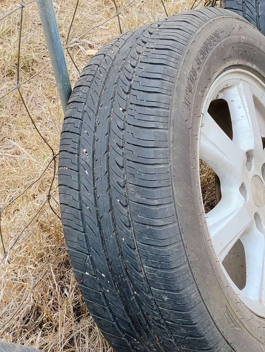 Toyota Camry tires