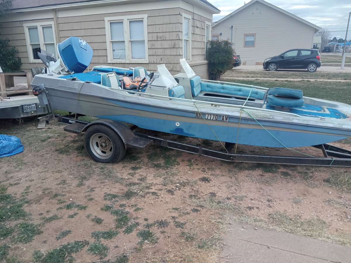 boattrailer and boat no title