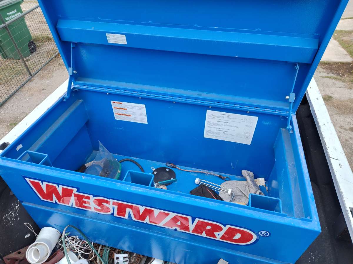 Westward job site toolbox NEW