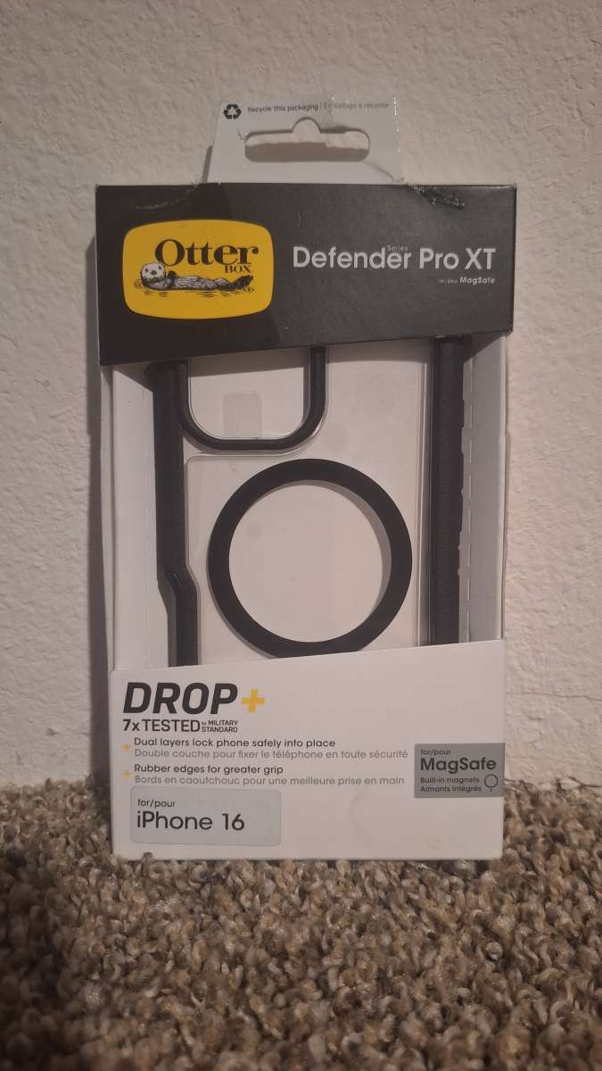 OtterBox Defender Series Pro XT Clear Case For iPhone 16