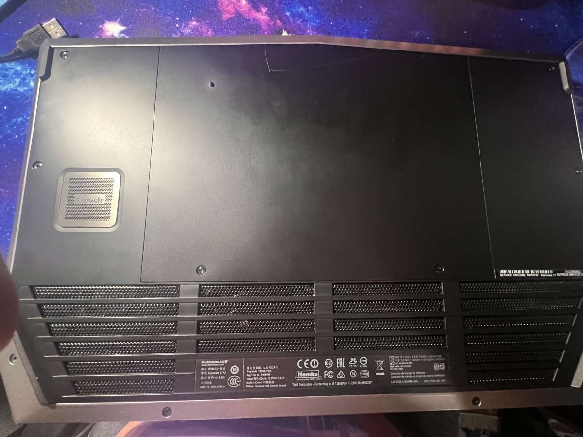 Alienware 17 R2 gaming laptop