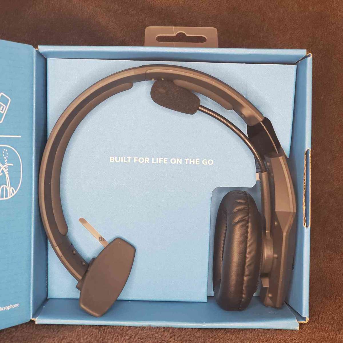 Blue Parrott Headset  Model B450XT  Brand New Open Box
