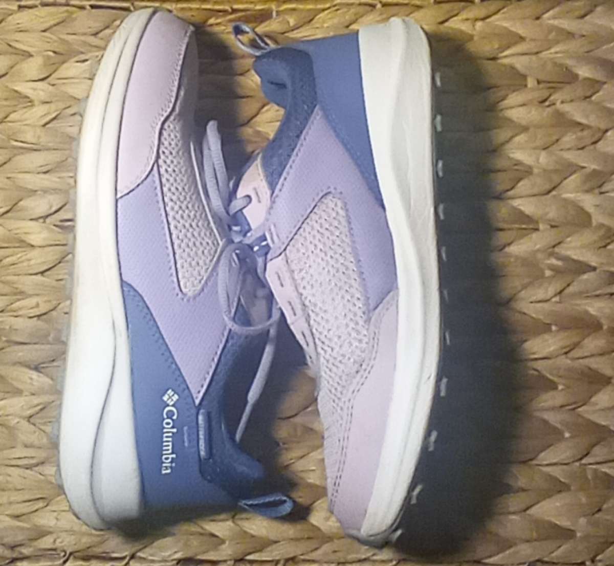 Girls Columbia Size 3 EUC Dark and Light Purple