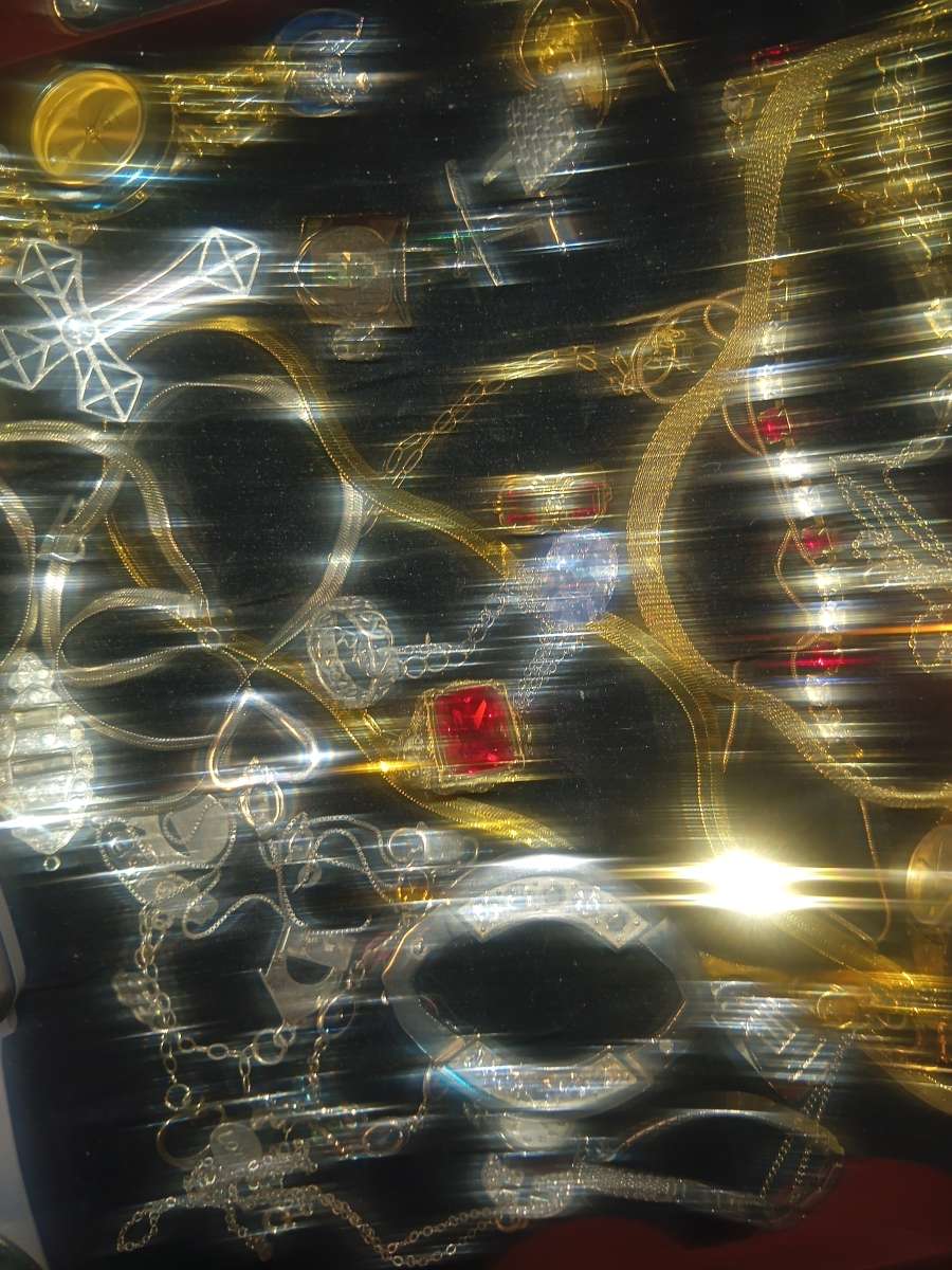 bunch of nice jewelry lots of real mostly silver