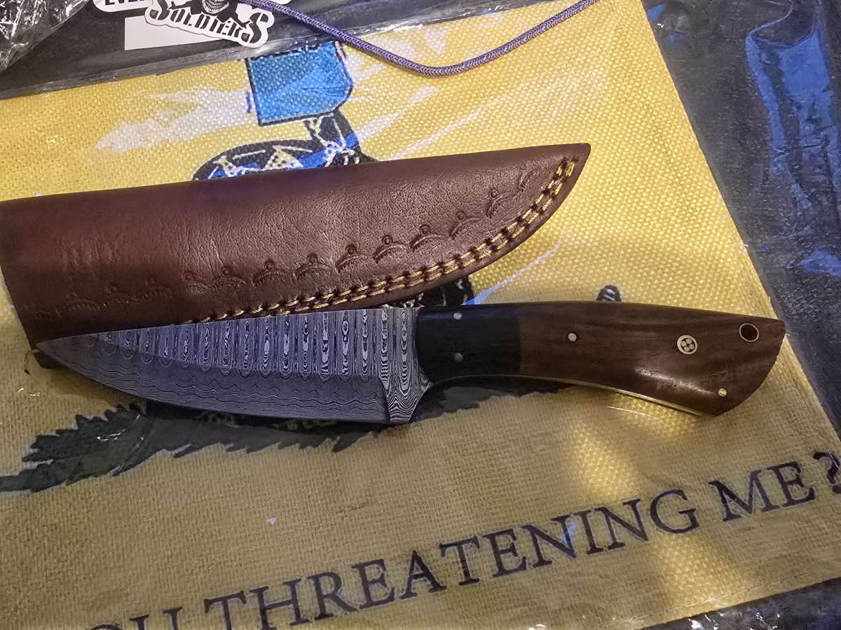 Damascus steel knife