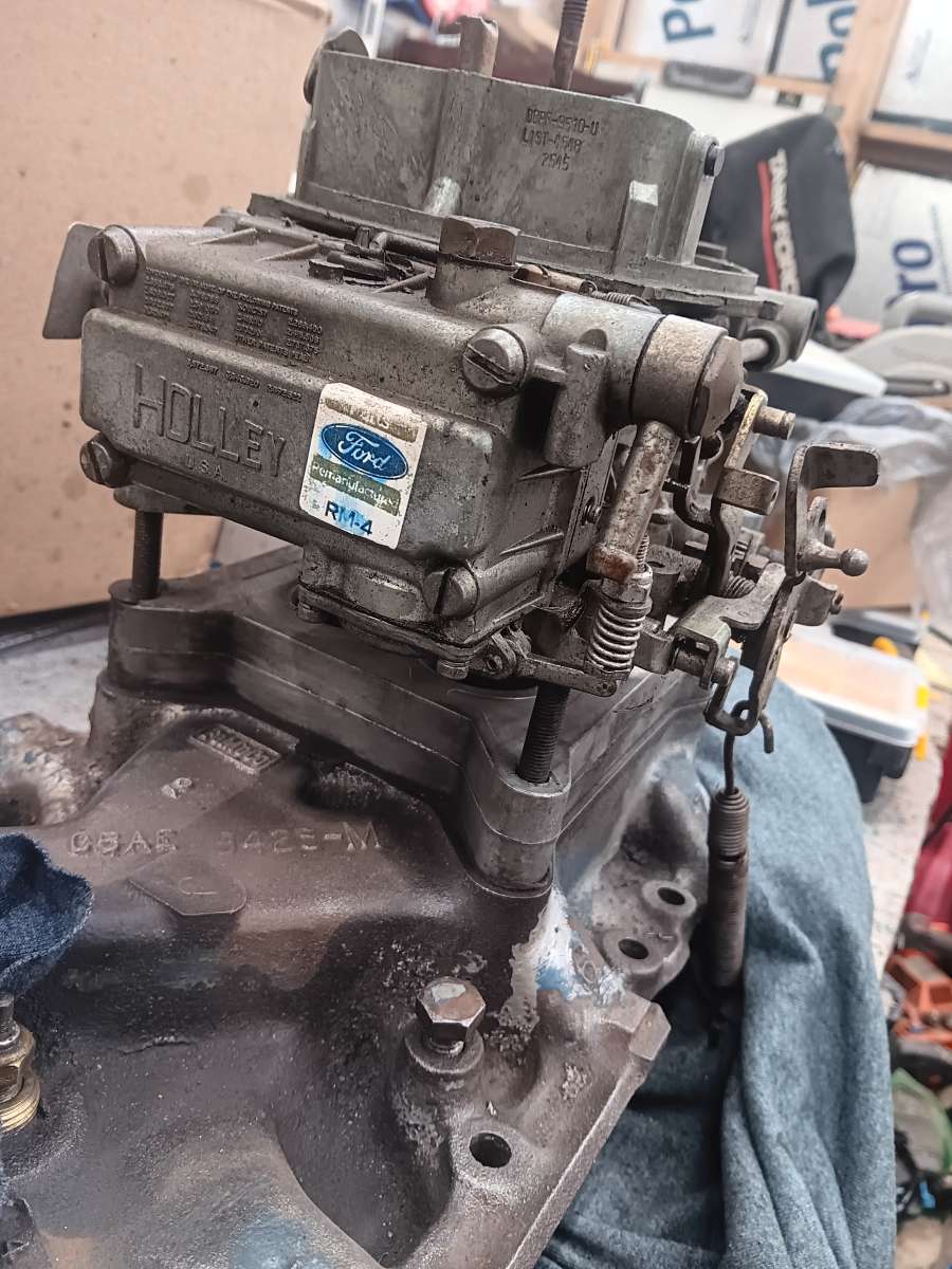 Ford Holly carburetor