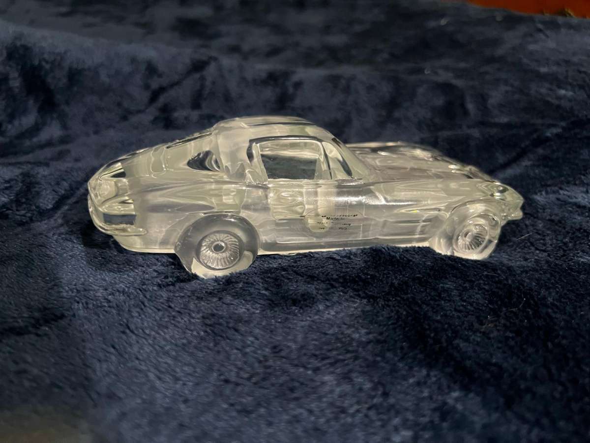 Corvette of collectible crystal