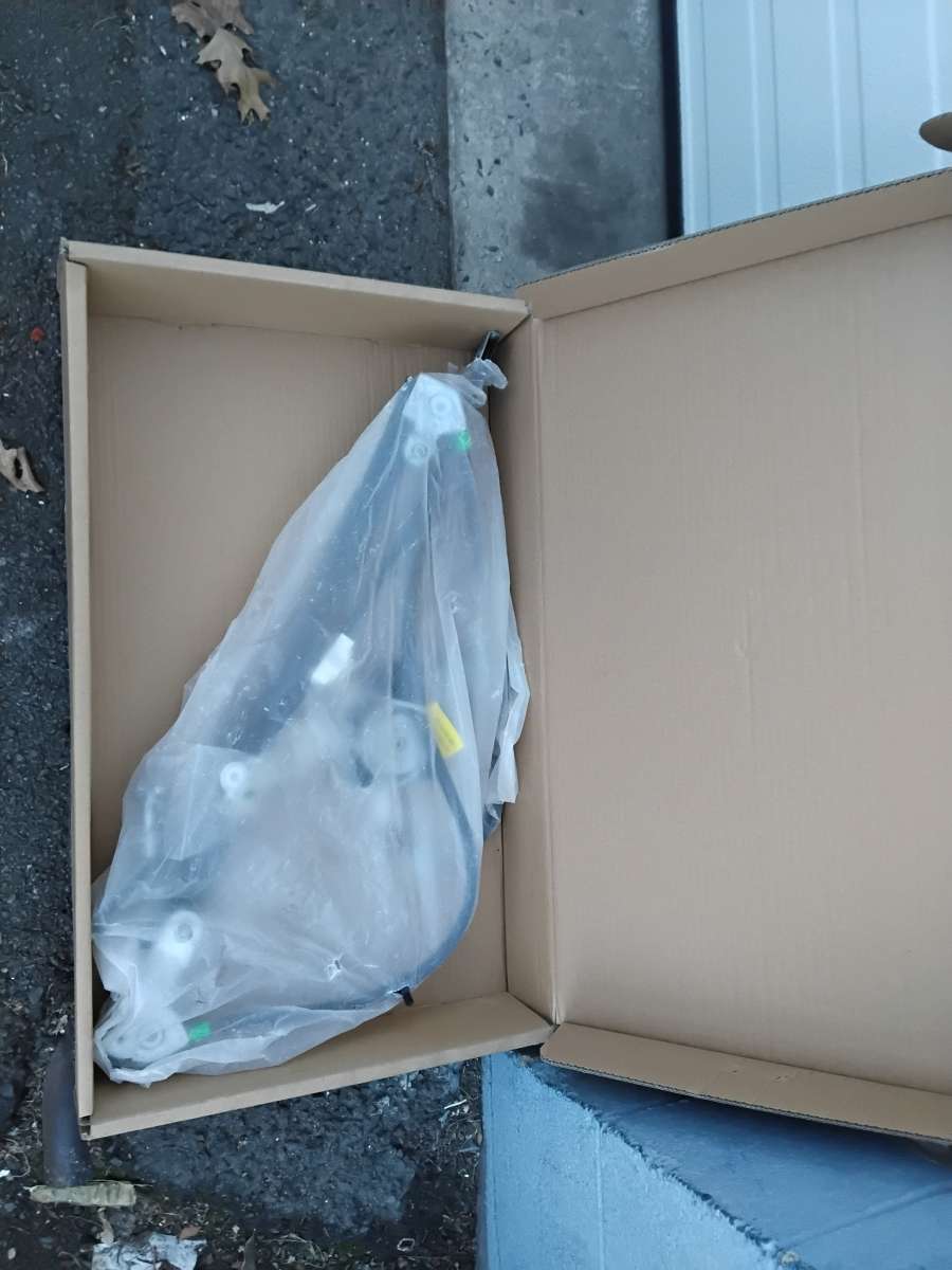 2001 To 2003 Dodge or Chrysler Caravan Window Regulator