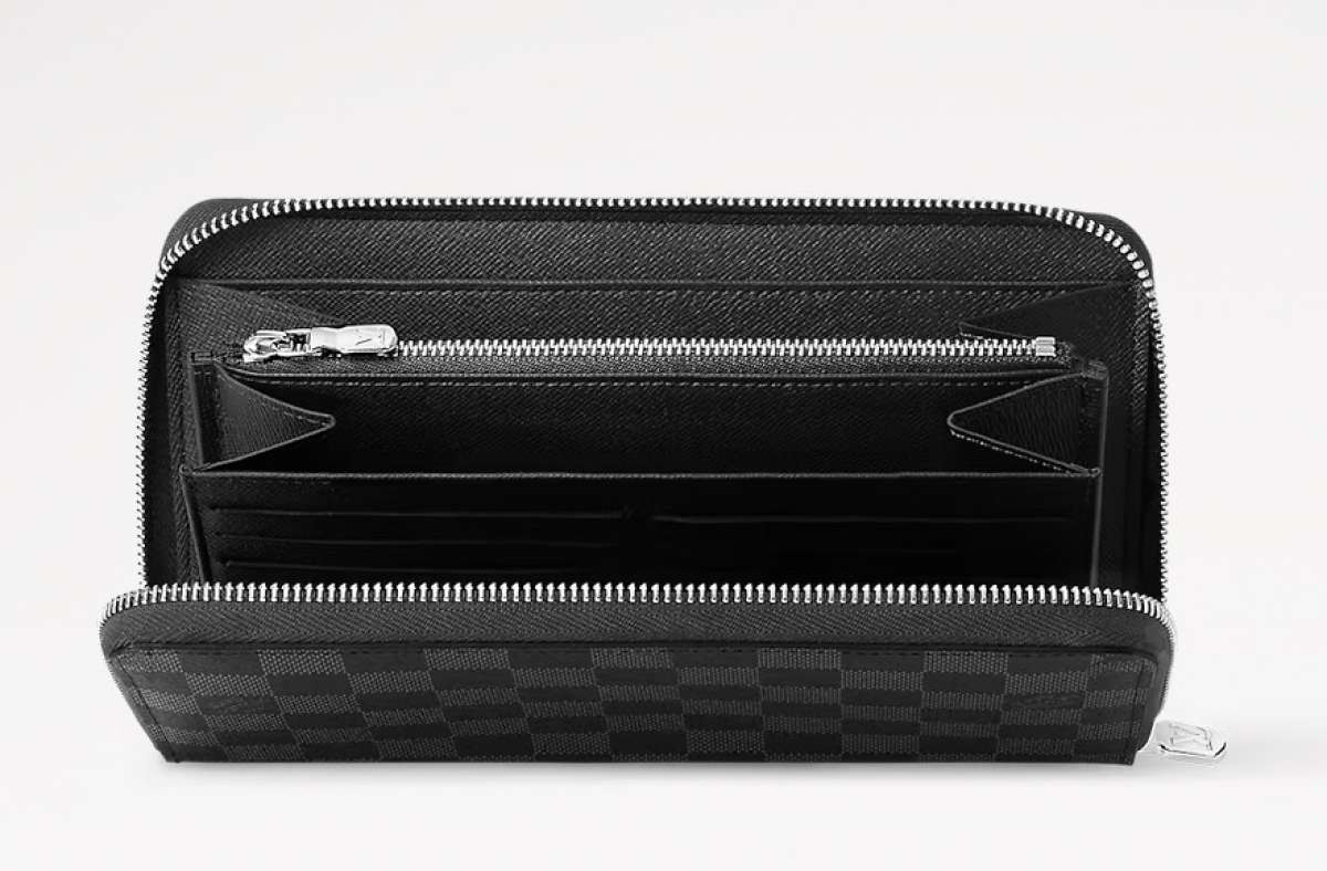 leather wallet checkerboard