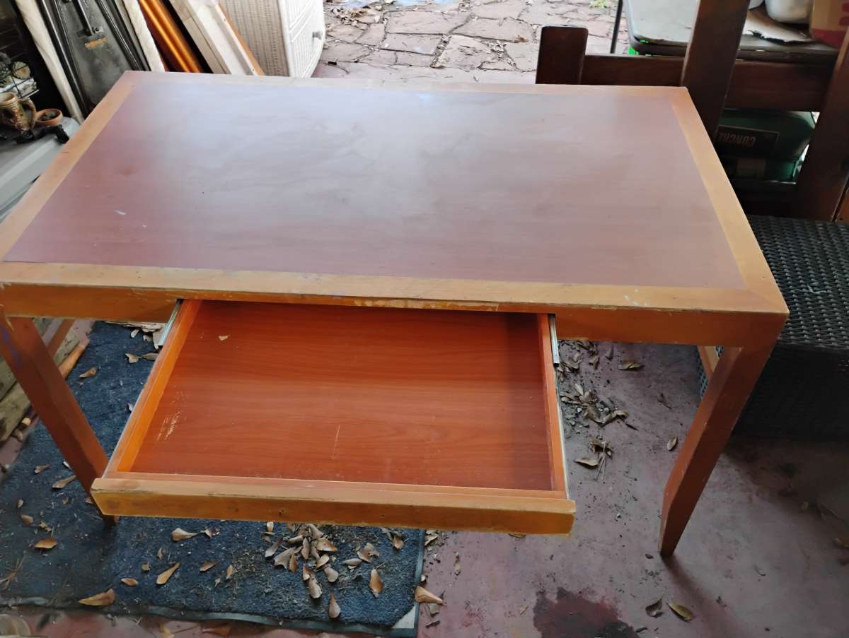 Art Table Desk