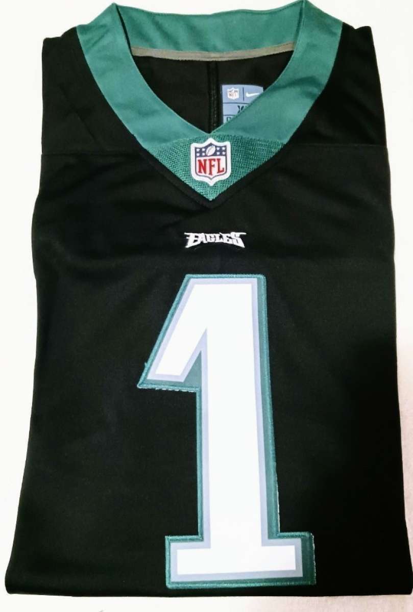Jalen Hurts Eagles black jersey XL or Large Stitched