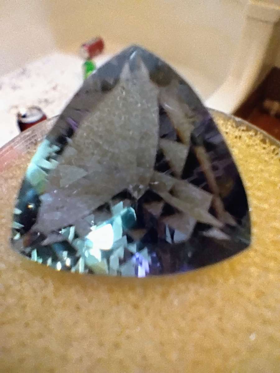 color changing sapphire natural