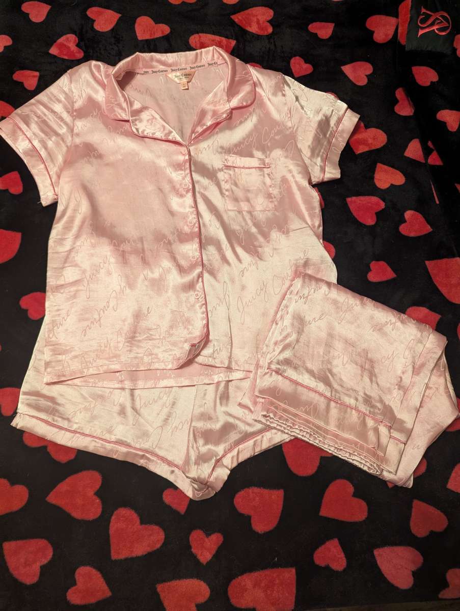 Juicy couture satin sleepware