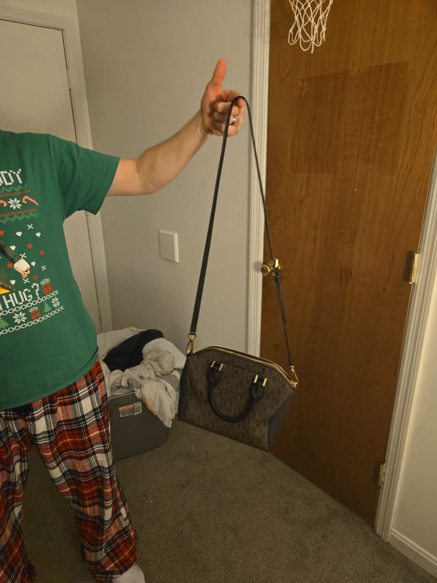 Michael kors purse