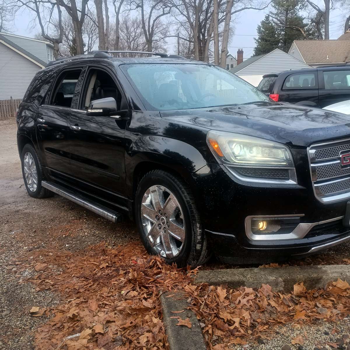 2014 GMC Acadia Denali 89k miles