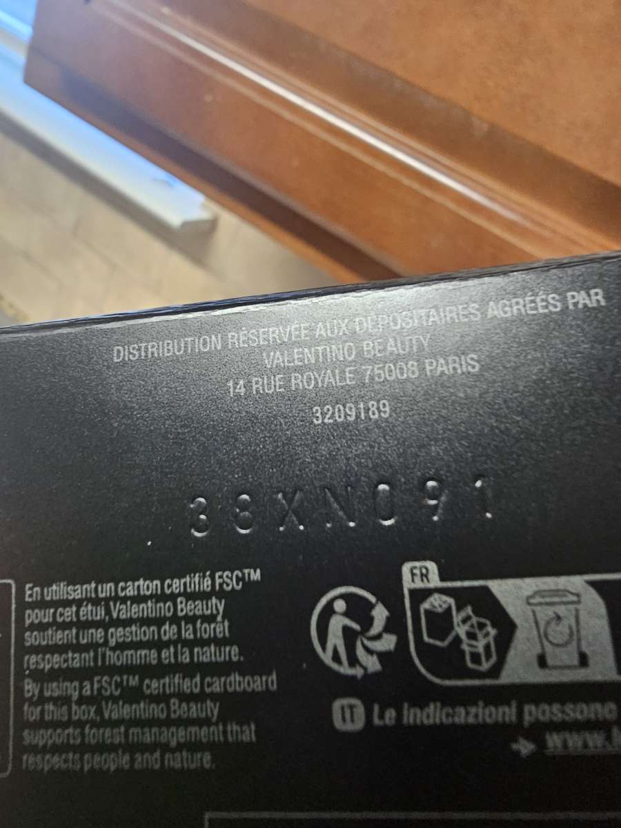 Valentino Uomo Born In Roma