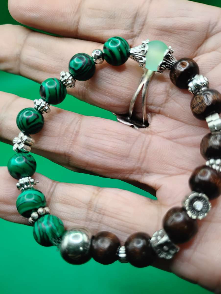 GREEN meets BROWN Boho Chic Stretchy Bracelet