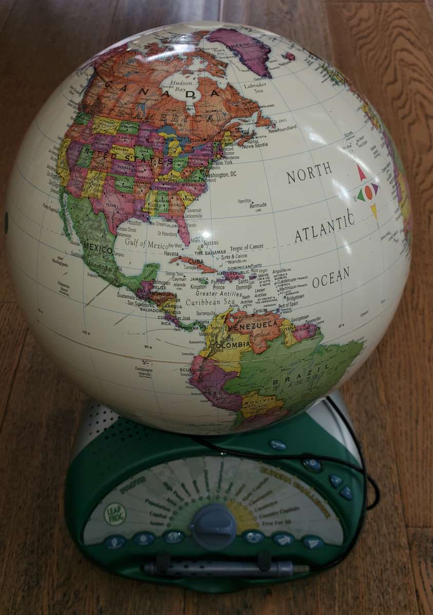 Leapfrog Interactive  Talking Explorer Smart Globe  Eureka C