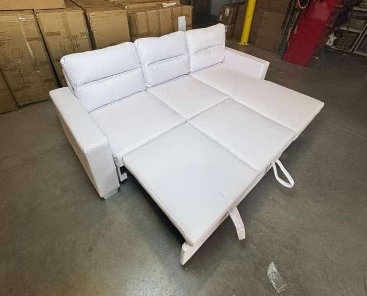 Seccional sofa cama reversible en blanco