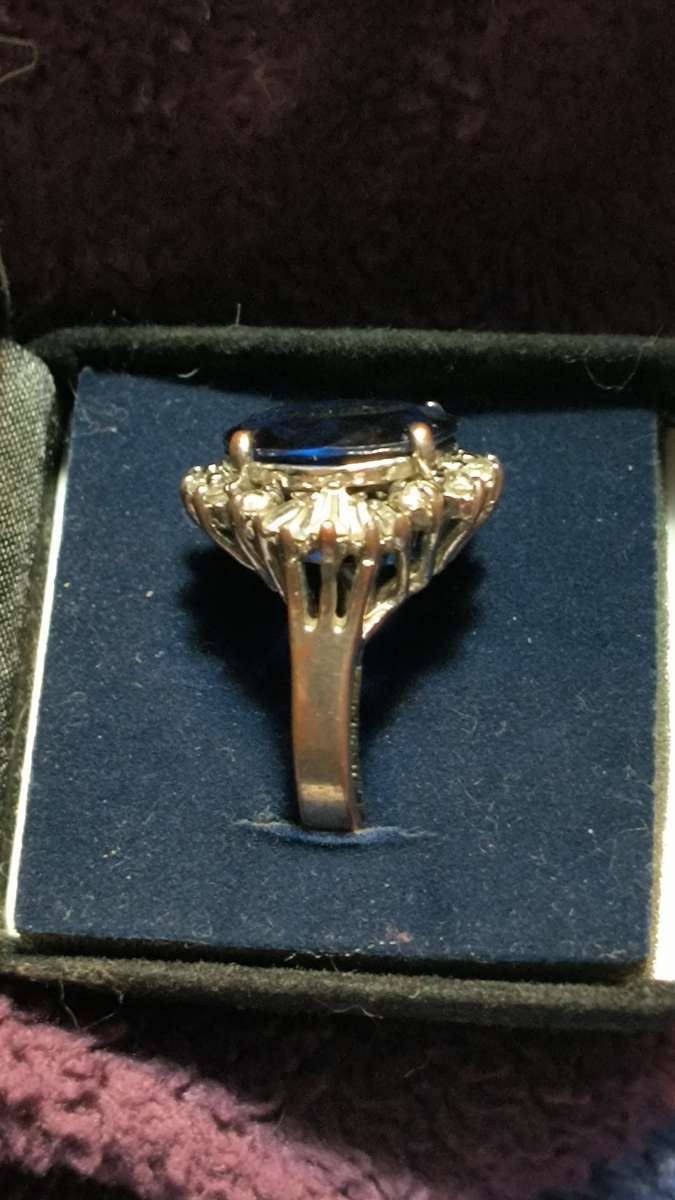 Sapphire Ring