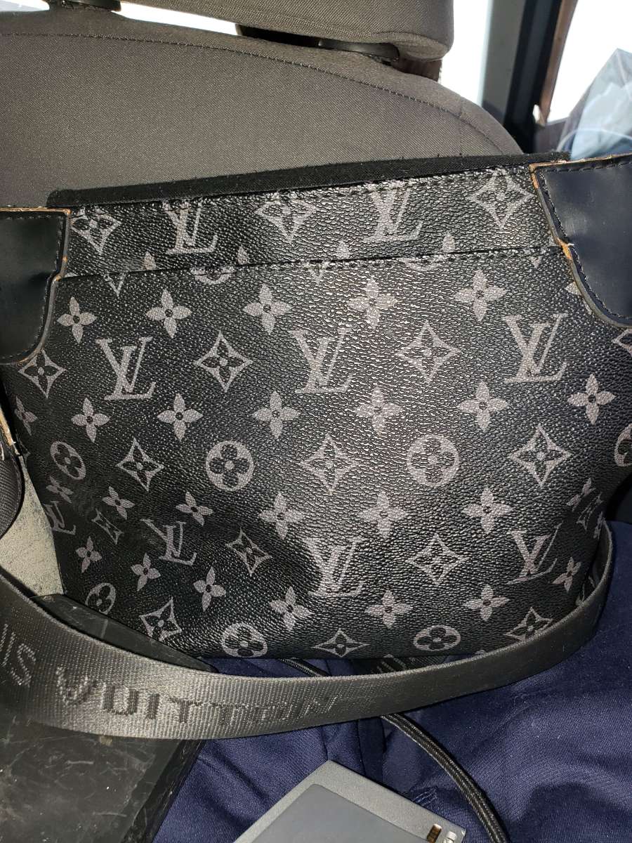 Louis Vuitton crossbody