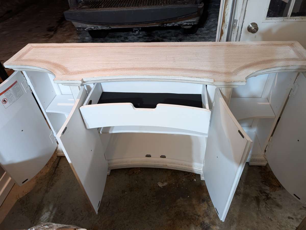 Hooker Furniture 4 Door Buffet