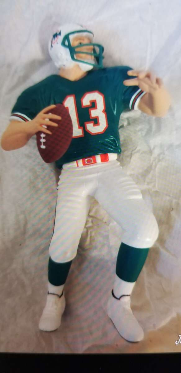 Dan Marino Ornament