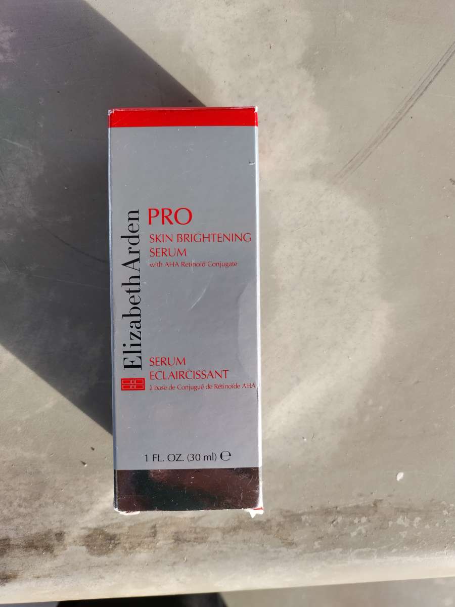 Elizabeth Arden PRO