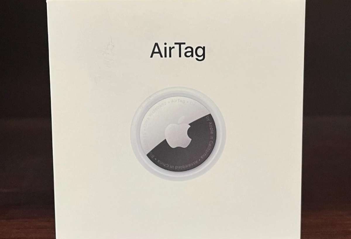 Apple AirTag Tracker