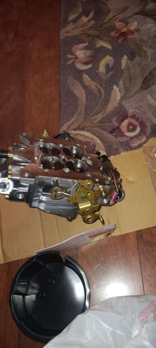 carburetor new in box