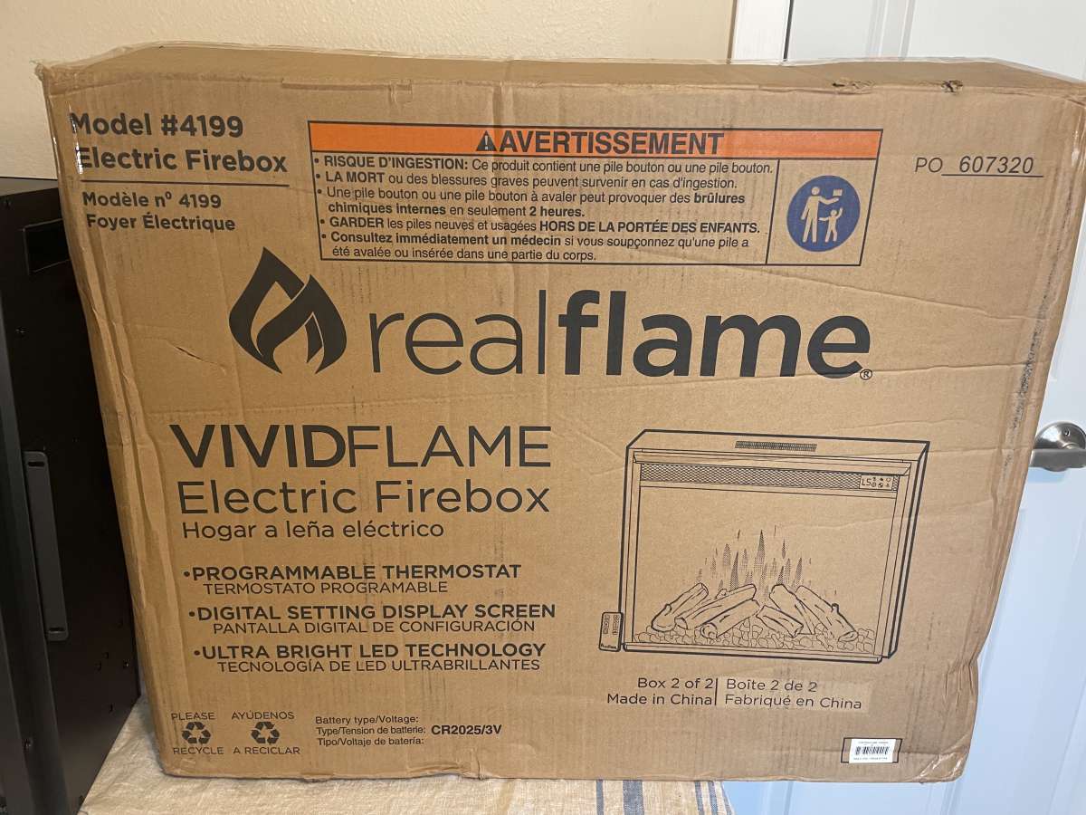 Brand New Real Flame Fire Place With Remote