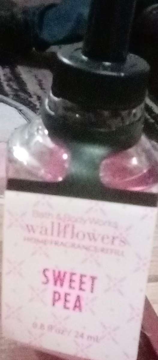 ALL DIFFERENT FRAGRANCE WALL FR