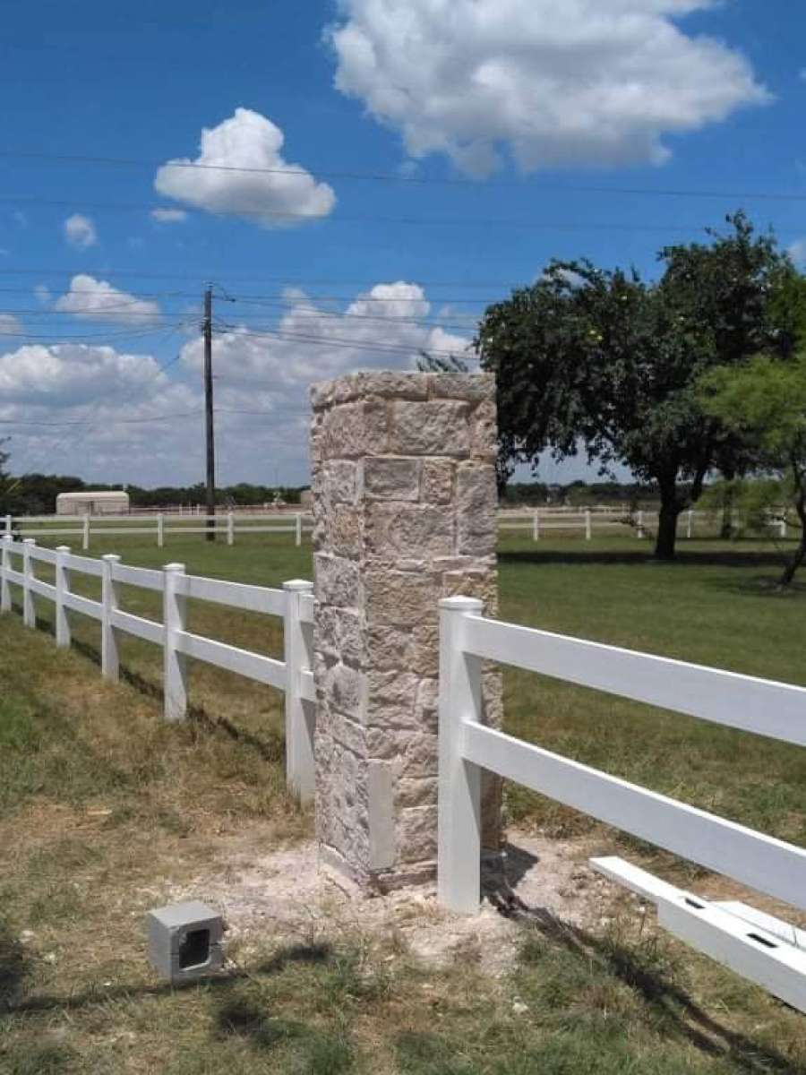 I do brick repairs and mailbox leveling 6822216995