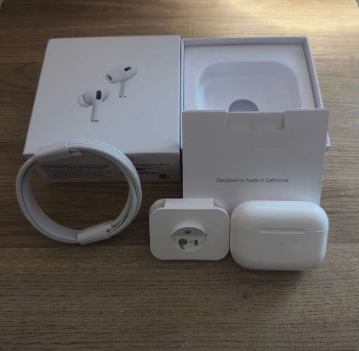 AirPods Pro 2 USB C