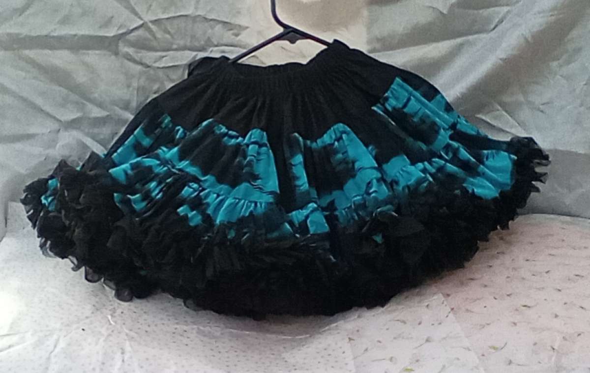 6yrs Blk Teal TuTu Pettiskirt EUC Bow Cinches Waist