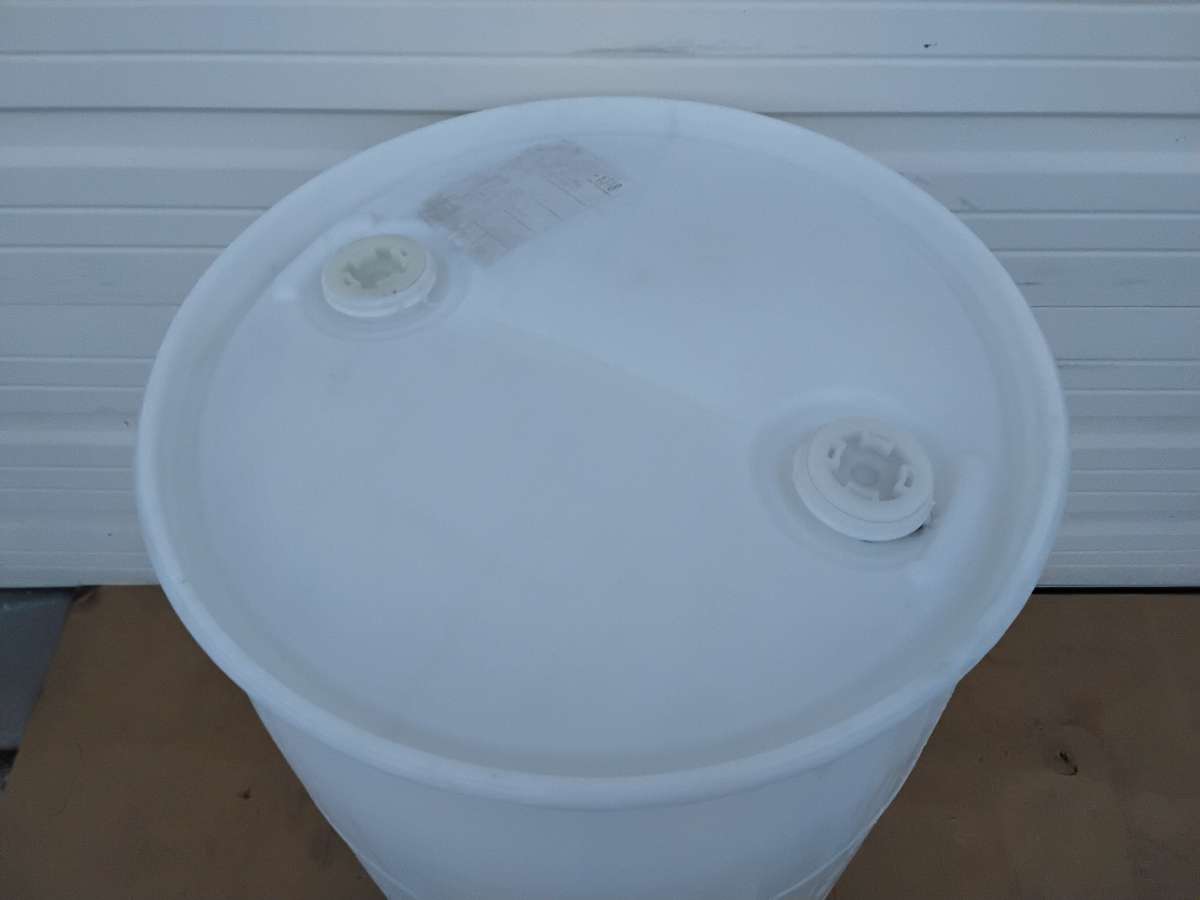 Nice White 55 Gallon Plastic Drum Very Clean and New