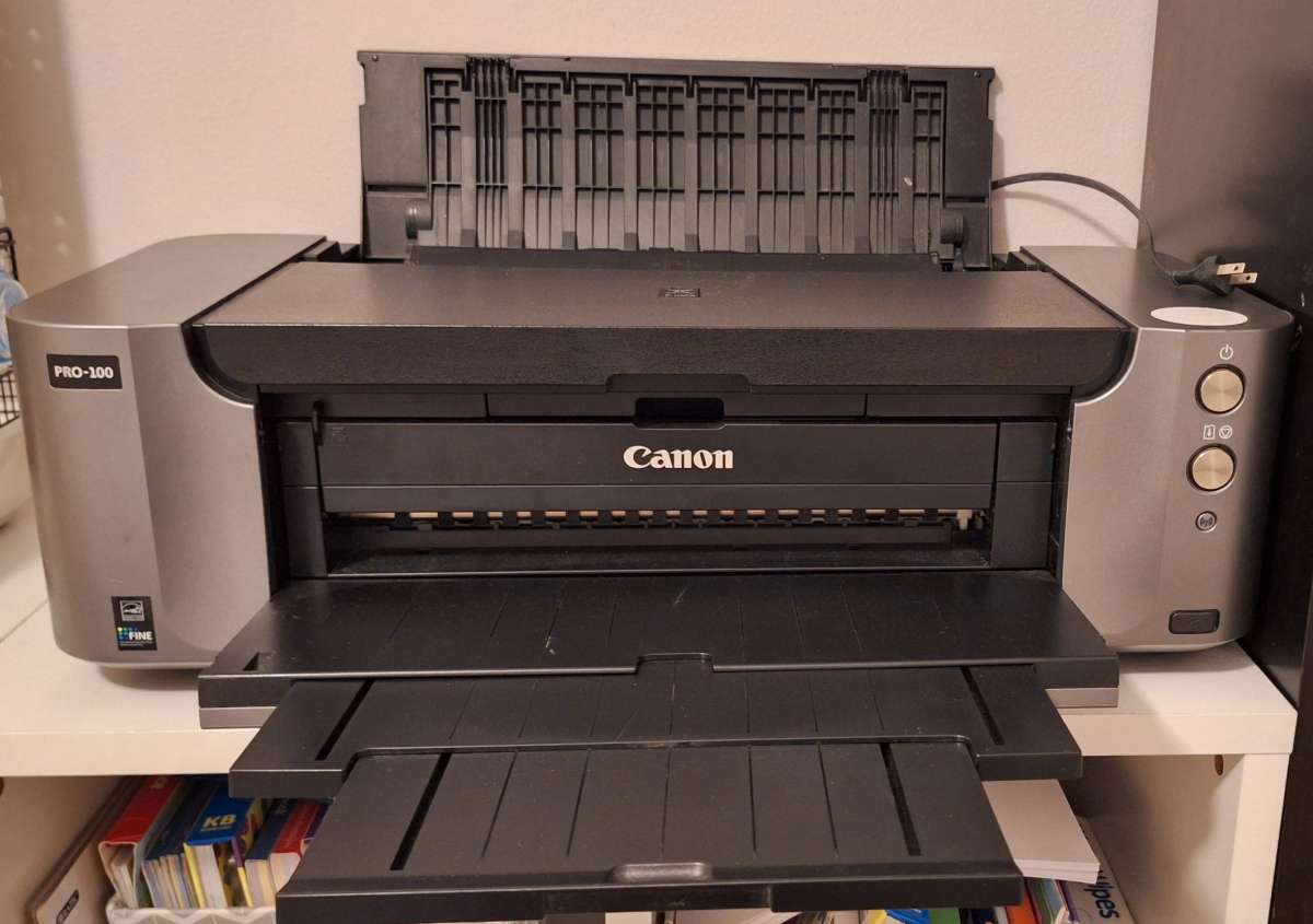 PROFESSIONAL PHOTOGRAPHY PRINTER