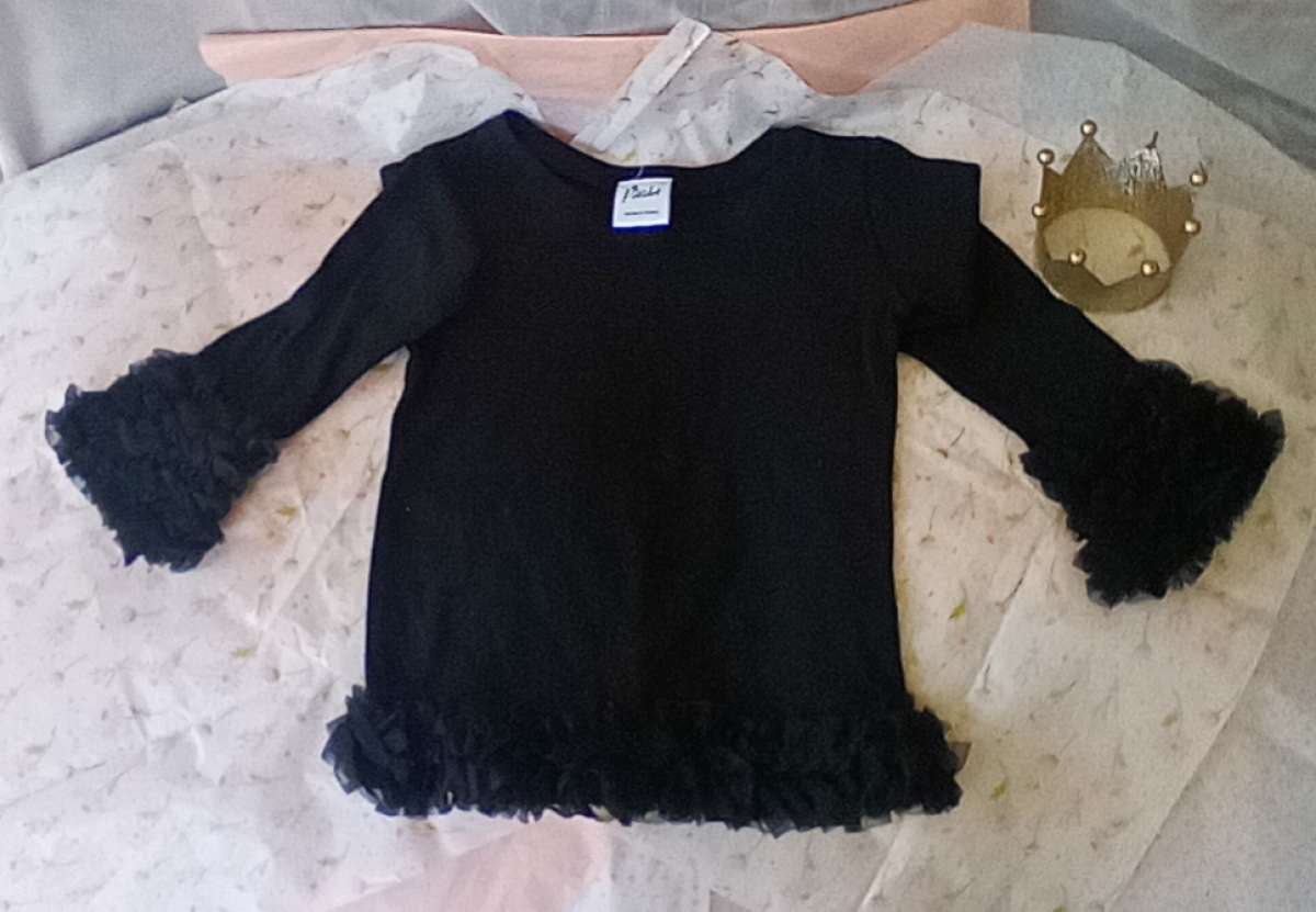 Girls Blk Ruffles on bottom and cuff of wrist