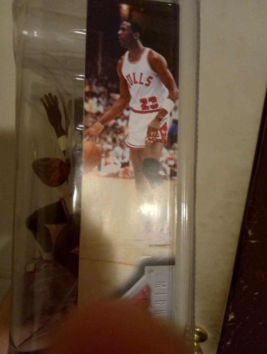 rare upper deck pro shots Jordan 2 figure complete in box