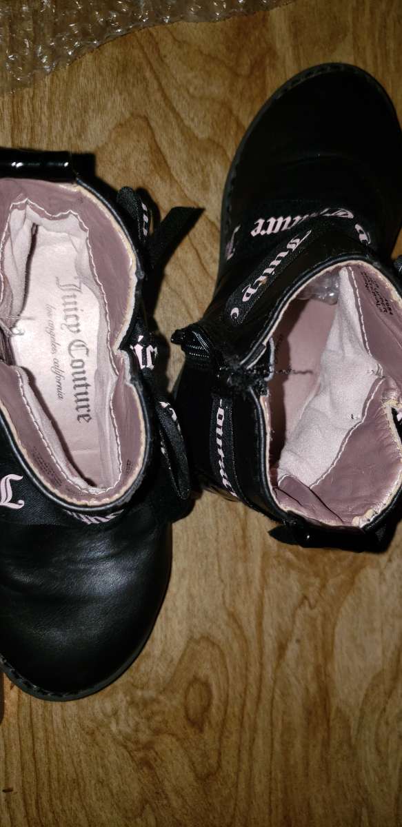 Juicy Contour Childrens Booties