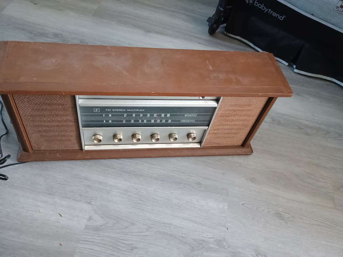 1960 FM stereo