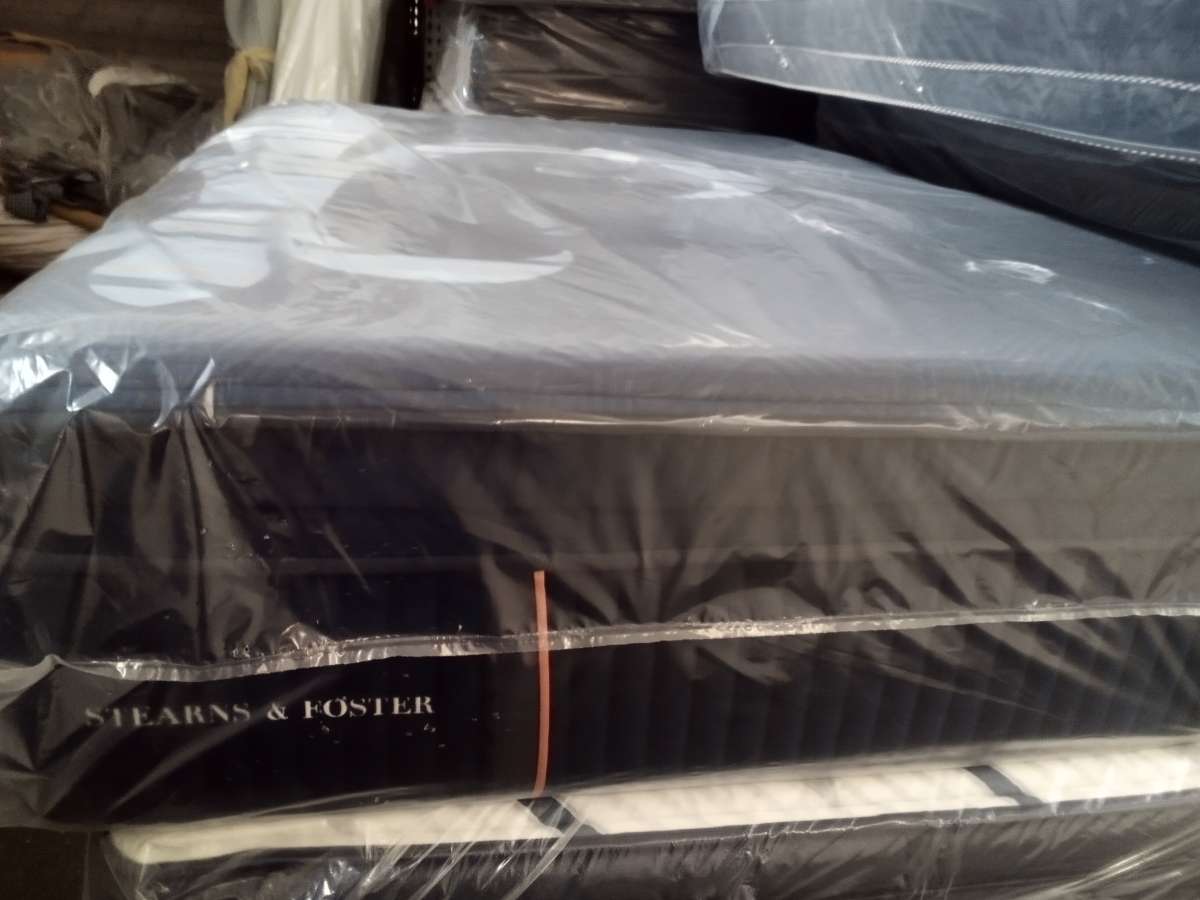 matres stearns Foster King size