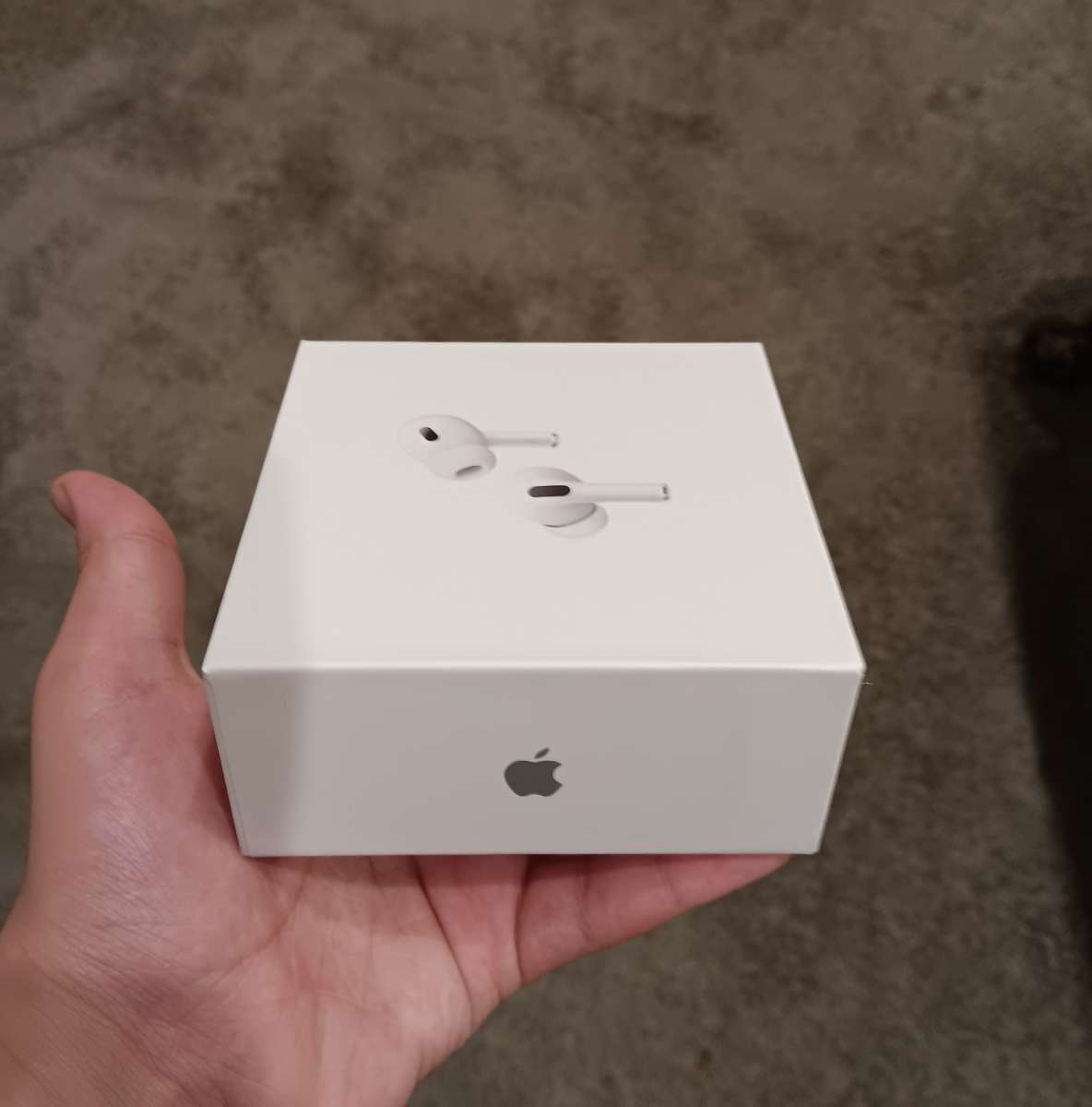 Apple AirPods 2nd Generation with Charging Case  White