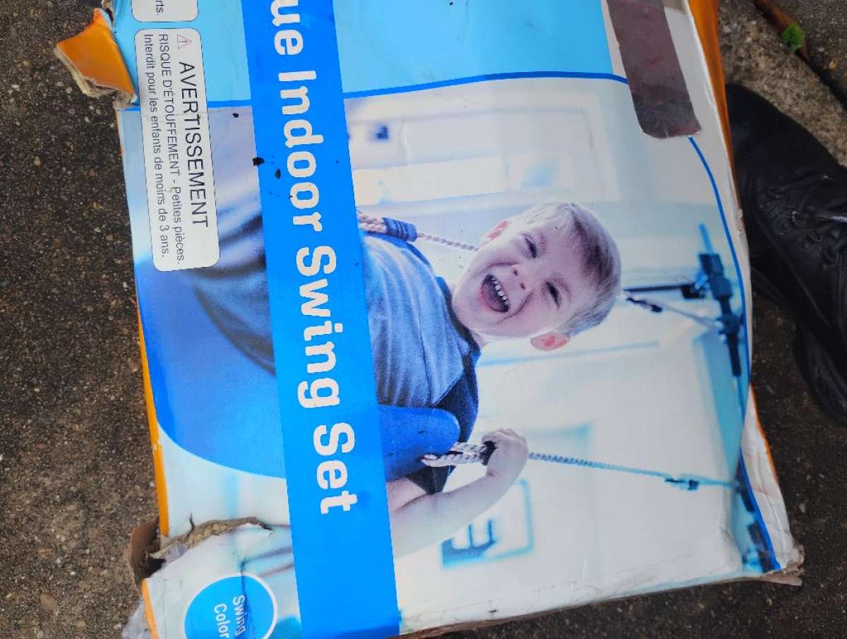 indoor swing and pull up bar combo