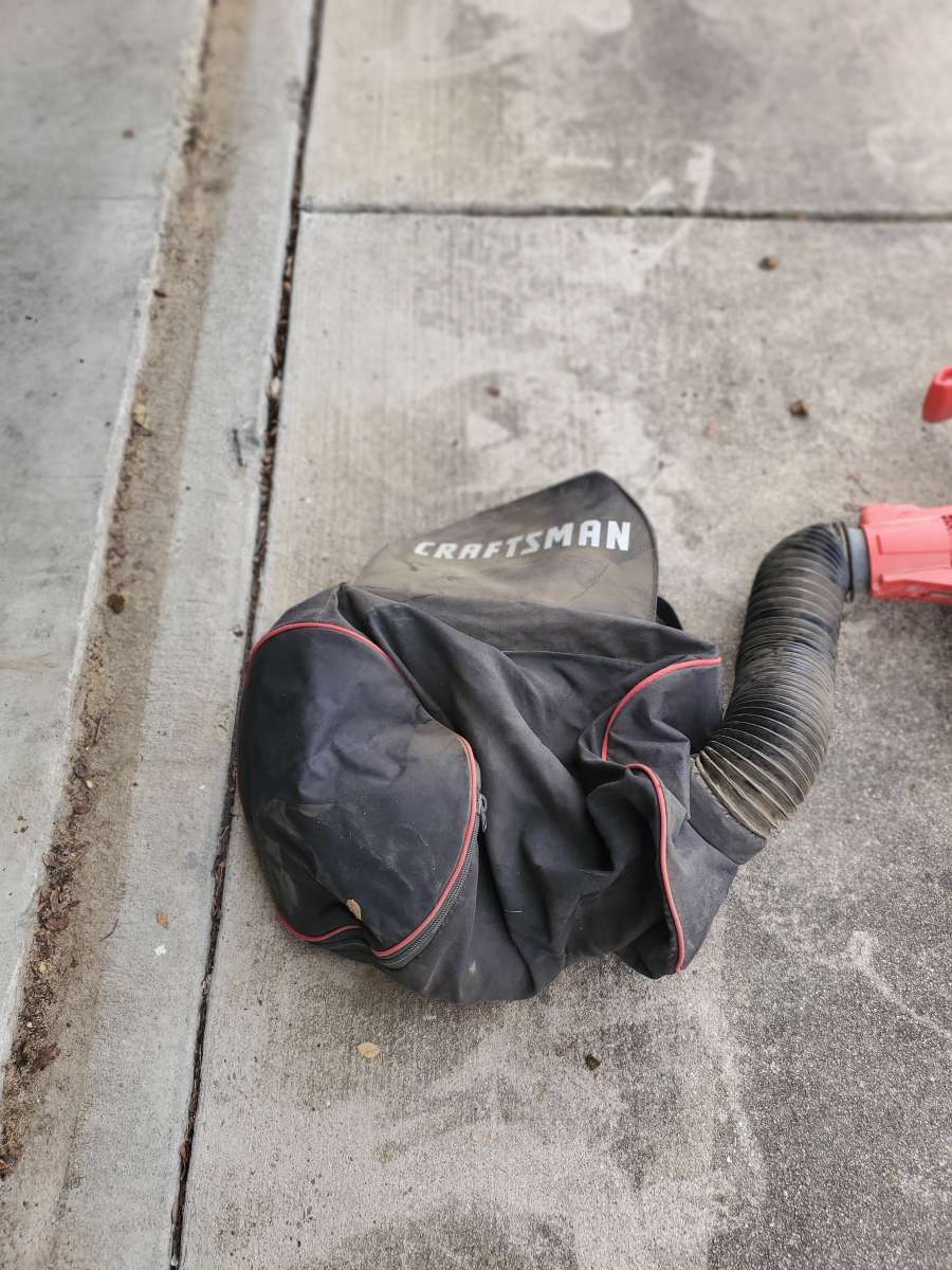 Craftsman  Corded Electric Leaf Blower  Vaccum w Bag  Model