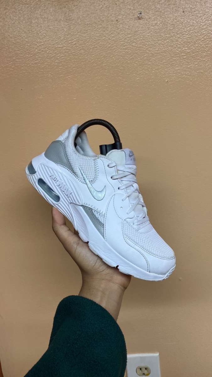 Nike Air Max Excee White Metallic Platinum