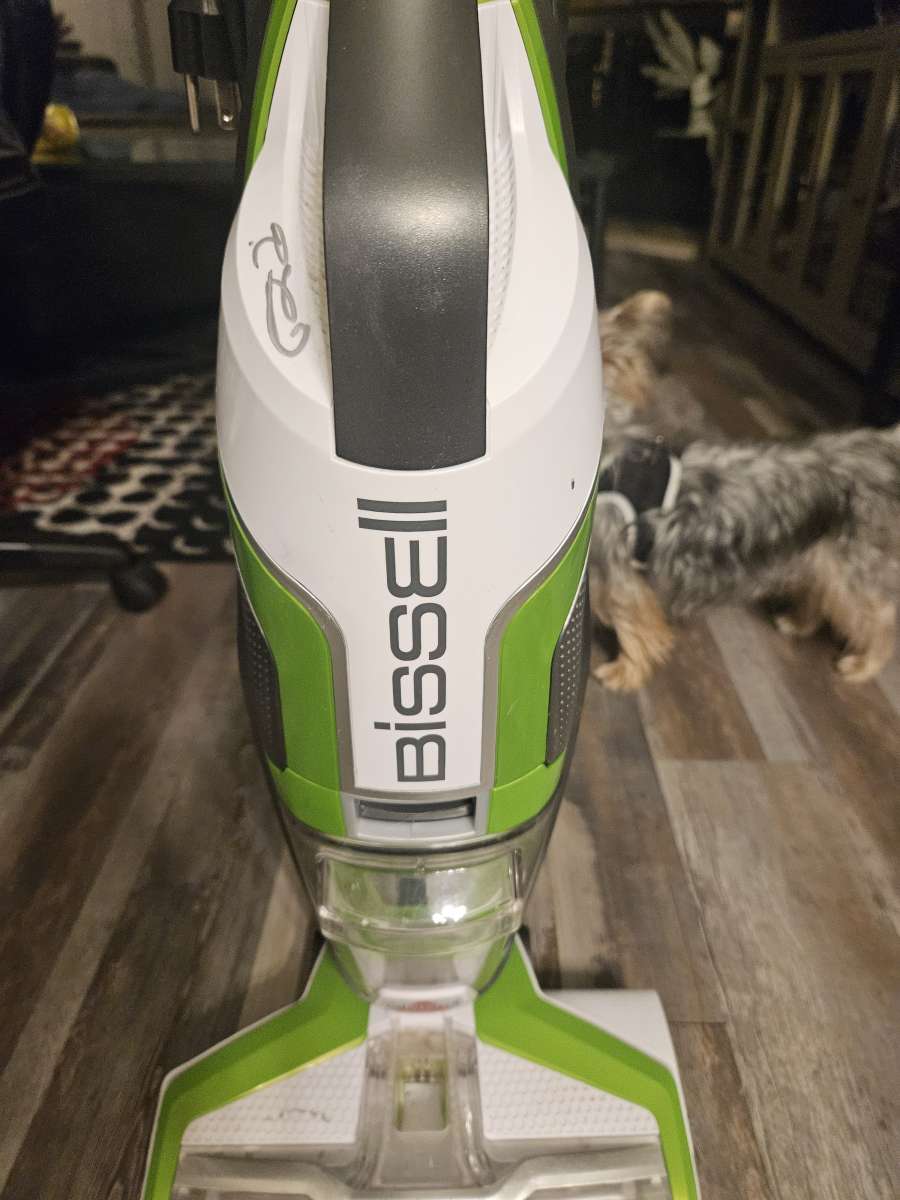 Bissell carpet cleaner