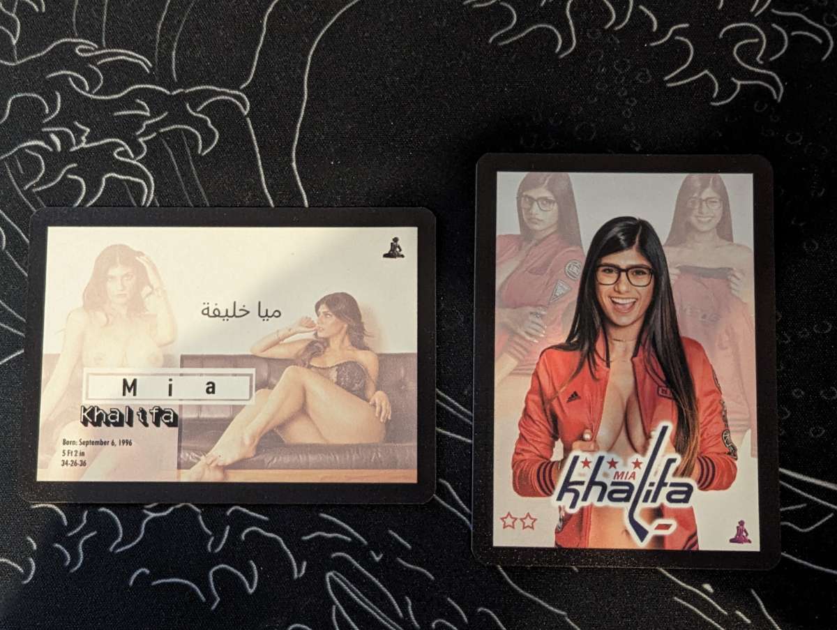 Mia khalifa x 2 trading cards